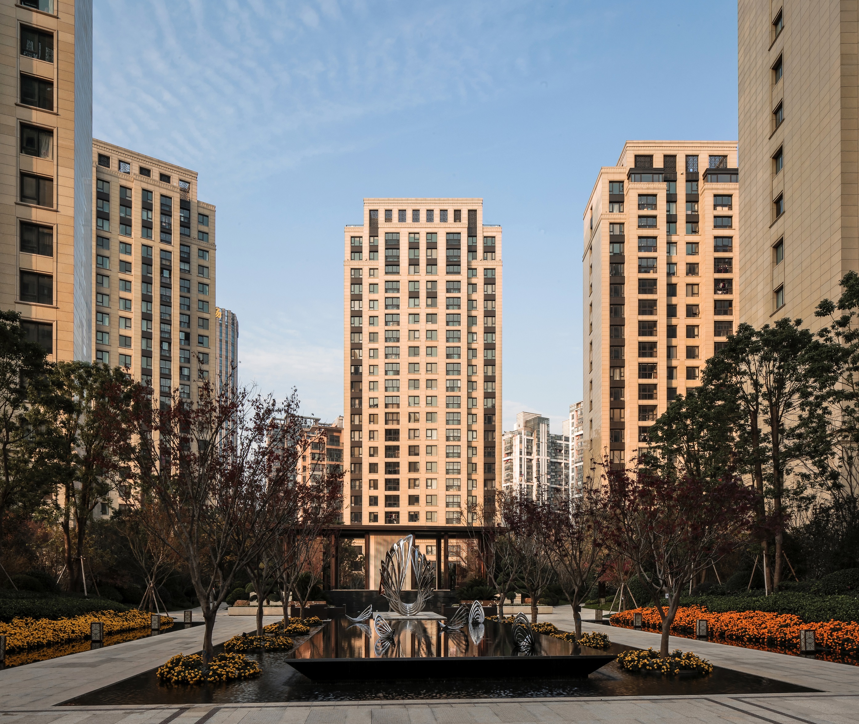 w66利来修建优异奖项目，，大宁金茂府